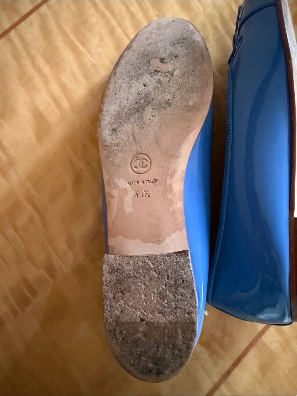 CHANEL Bright Blue Patent Leather Ballet Flats with Bow